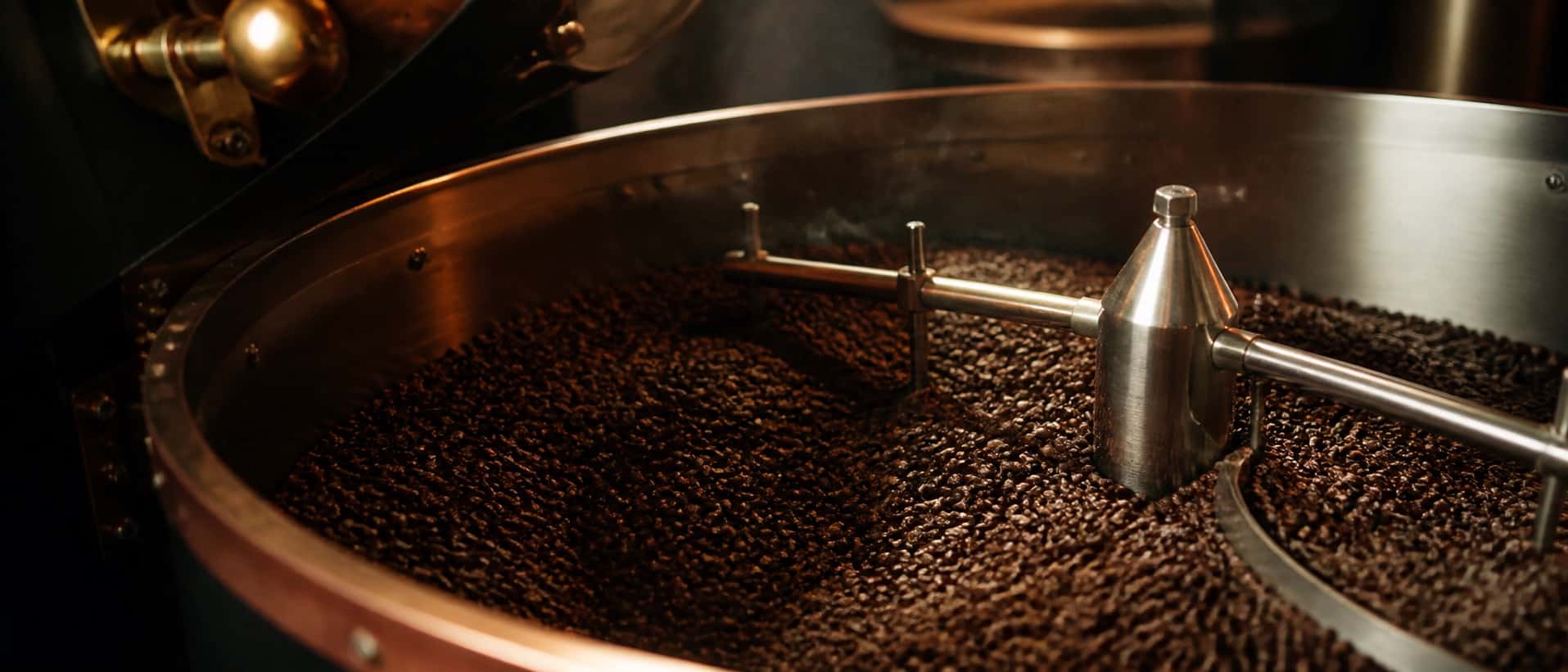 Wnętrze palarni Ale'Eko Café dla osób, które zastanawiają się, jaką kawę wybrać